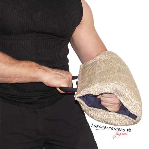 Strong and durable jute bite sleeve